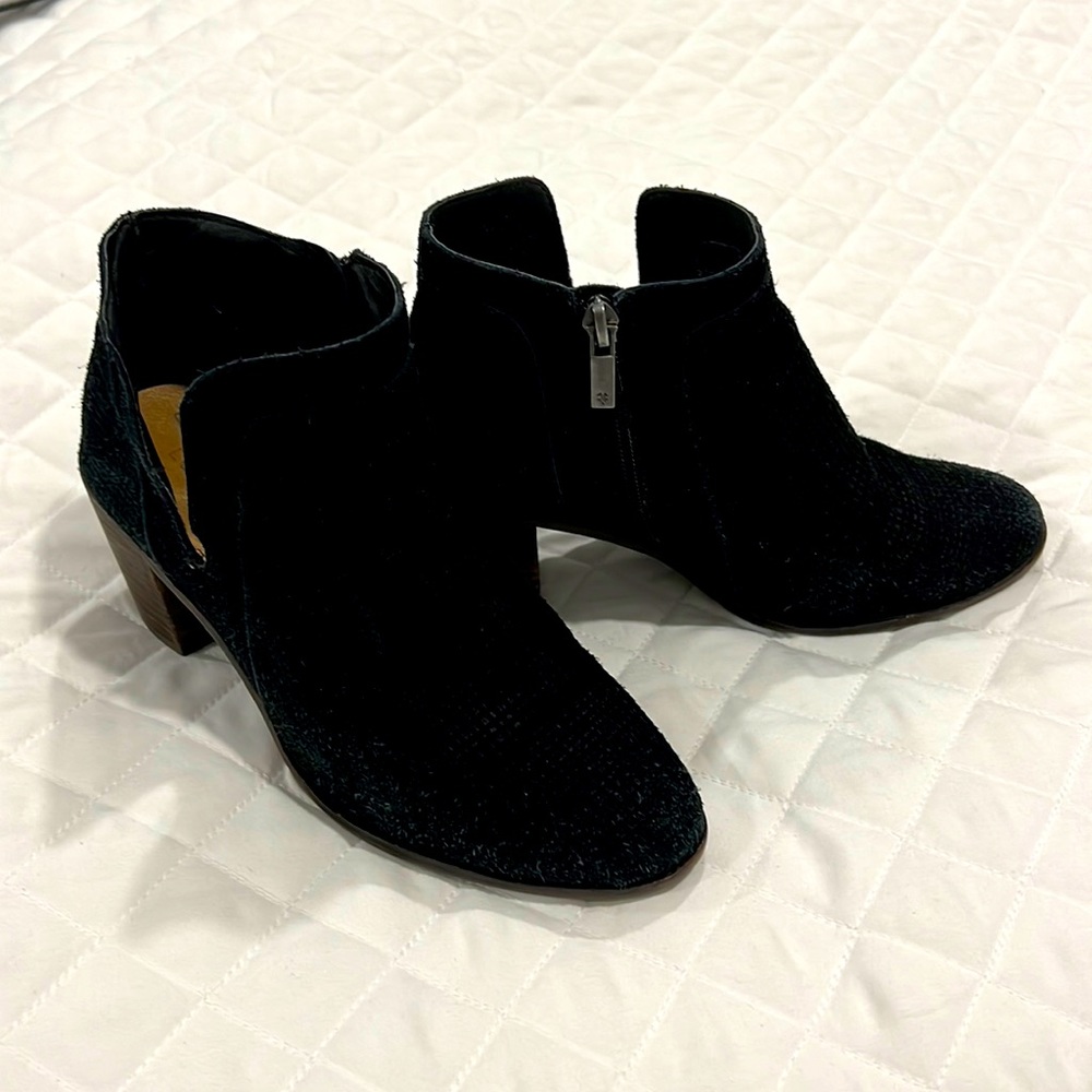 Black boots